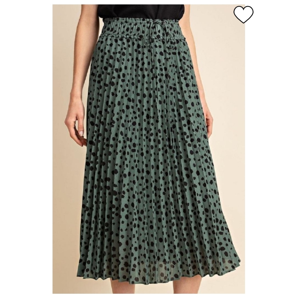 Pleated Green Polka Dot Midi Skirt